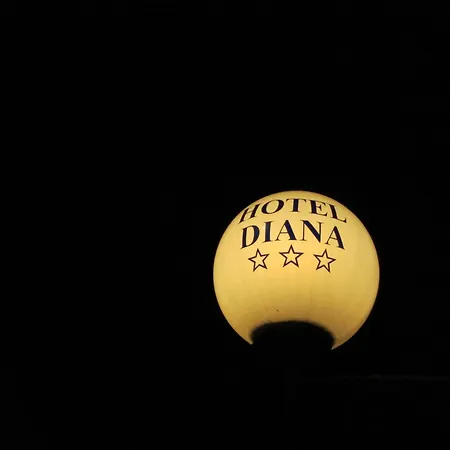 מלון Diana